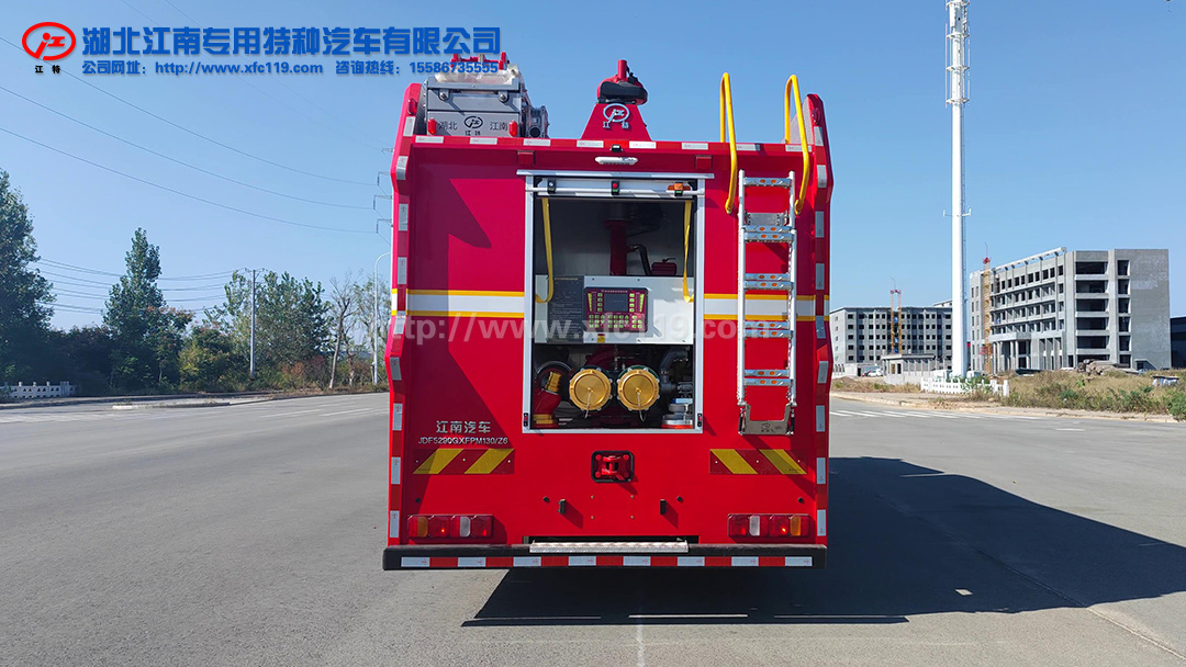 �����ǵ¿�13��ˮ������܇